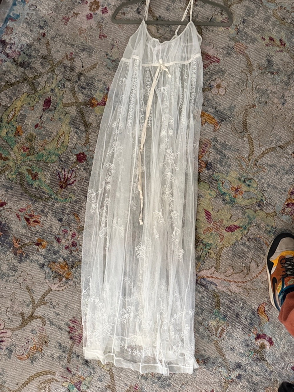 Vintage cottage core Sheer Embroidered Lace - white cream Ivory